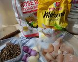 Foto langkah ke 1 dari resep Ayam Goreng Ketumbar.