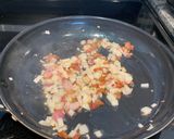 Foto langkah ke 4 dari resep Scrambled Eggs with Tofu and Bean Sprouts.