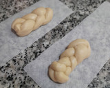 Foto del paso 3 de la receta: Brioche de nata y yema quemada
