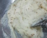 A picture of step 2 of Kakara Pitha.