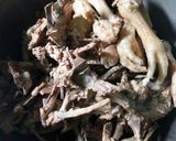 Foto langkah ke 2 dari resep Sayur Tulang ayam Ranjau.