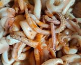 Foto langkah ke 4 dari resep Cumi Basah Saos Tiram.