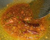 कद्दू की स्वादिष्ट खट्टी मीठी सब्ज़ी (Pumpkin Sabji Recipe In Hindi) रेसिपी चरण 2 फोटो
