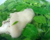 Hình bước làm 3 của món Canh rau ngót nấu giò heo