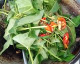 Foto langkah ke 5 dari resep Cah kangkung no kecap.