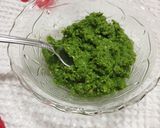 Foto del passaggio 4 della ricetta Pesto alle cime di rapa