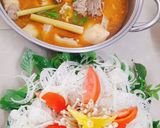 Hình bước làm 3 của món Lẩu gà ớt hiểm nấu bằng gia vị lẩu thái nêm sẵn