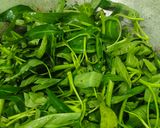 Foto langkah ke 2 dari resep Tumis Kangkung.