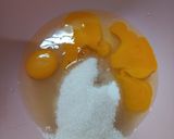 Foto langkah ke 2 dari resep Bolu Pisang Tanpa Mixer.