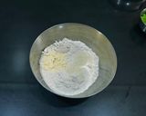 A picture of step 3 of Green Peas Masala Poori.
