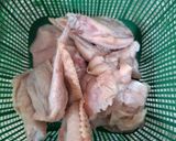 Foto langkah ke 1 dari resep Ayam Goreng Bawang.