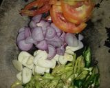 Foto langkah ke 2 dari resep Cumi Kuah Kental Cabai Hijau 👌.