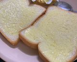 รูปขั้นตอนการทำที่ 3 ของ [อาหารเช้า] ขนมปังไข่แซนวิชแฮมเบคอน