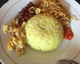 Foto langkah ke 3 dari resep Nasi kuning magic com (super gampang).