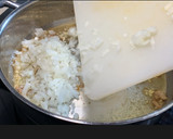Foto del paso 2 de la receta: Solomillo de cerdo en salsa (rica y fácil)