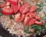 A picture of step 3 of Prawn masala.