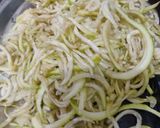 A picture of step 2 of Bottleguard Noodles with Pan Fried Mushrooms.
