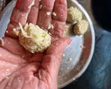 A picture of step 2 of Yellow Gravy with bottle Gourd Kofta.