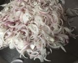 A picture of step 4 of Mughlai dal.