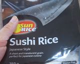 Foto langkah ke 1 dari resep Sushi Tuna Pedas (Spicy tuna sushi).