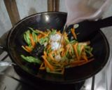 Foto langkah ke 11 dari resep Nasi Rames Daging Suwir.