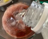 A picture of step 4 of Strawberry Mint And Ginger Spritzer.
