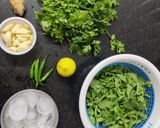 A picture of step 1 of Mint Coriander Chutney.