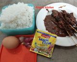 Foto langkah ke 1 dari resep Nasgor Sate Ayam.