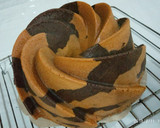 Foto langkah ke 9 dari resep Marble Butter Cake.