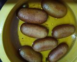 A picture of step 5 of Langcha-India's famous Bengali Sweets.