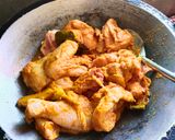 Foto langkah ke 3 dari resep Ayam Masak Kari.