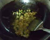 A picture of step 2 of Sabudana khichdi.