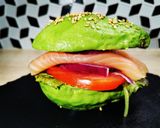 Une image de l'étape 3 de Burgers Avocat/Saumon.