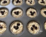 A picture of step 7 of [Low-Carb] Blueberry Cupcakes.