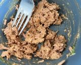 A picture of step 4 of Tuna melt on pita bread - open sandwich.