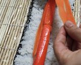 Foto del paso 6 de la receta: Uramaki de pollo teriyaki y maki de surimi sushi