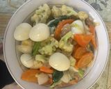 Foto langkah ke 4 dari resep Capcay Goreng.