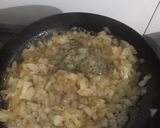 Foto del paso 2 de la receta: Hamburguesa de Pollo y Res con cebolla caramelizada