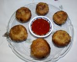 A picture of step 3 of Bread and Chicken Balls.