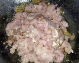 Foto langkah ke 2 dari resep Isian Ayam Jamur Untuk Bacang.