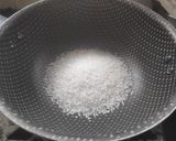 A picture of step 3 of Kaju katli.