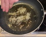 Foto del paso 3 de la receta Dorada a la pimienta verde