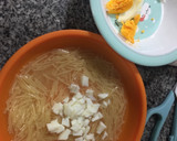 Foto del paso 4 de la receta: Fideos con yema de huevo cocido - cena de bebé 9 meses