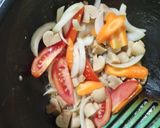 Foto langkah ke 2 dari resep Tofu asam manis pedas.