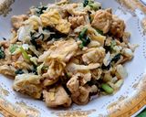 Foto langkah ke 5 dari resep Tumis Tahu, Kol, dan Sawi.