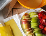 Foto del paso 2 de la receta: Postre de lasaña con manzana y fresas