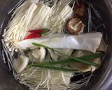 Hình bước làm 1 của món Lẩu Thái