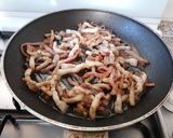 Foto del passaggio 2 della ricetta BUCATINI ALL'AMATRICIANA
