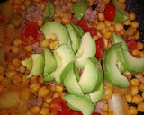 Foto del paso 5 de la receta: Ensalada semi fría de garbanzos