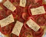 Une image de l'étape 2 de Tarte tomates et fromage raclette.